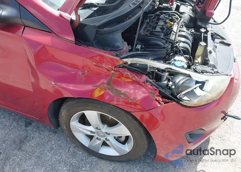 2013 Hyundai Elantra Gls z USA, uszkodzony, nr VIN 5NPDH4AE4DH399287